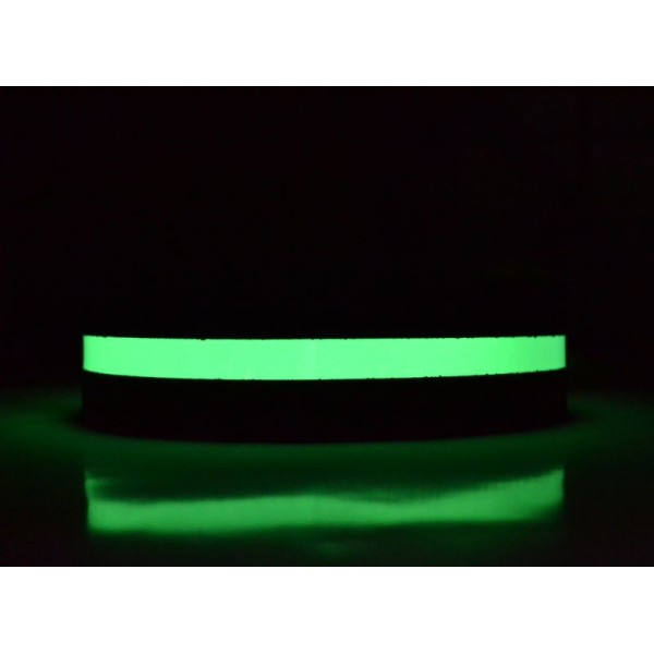 Taśma antypoślizgowa czarna z paskiem fluorescencyjnym  50mm/18m